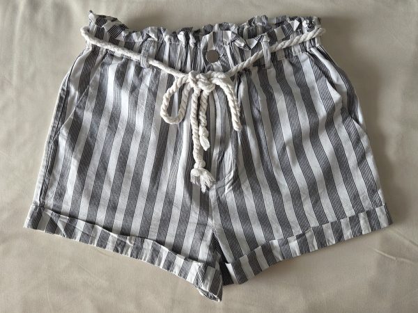 Short Mujer Forever 21