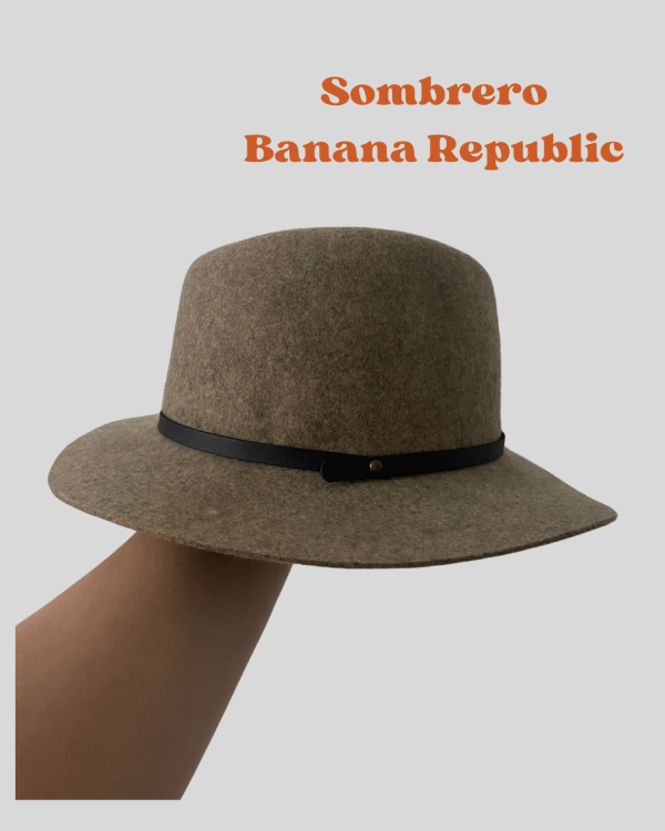 Sombrero Color Chocolate Claro de Mujer - Marca Banana Republic