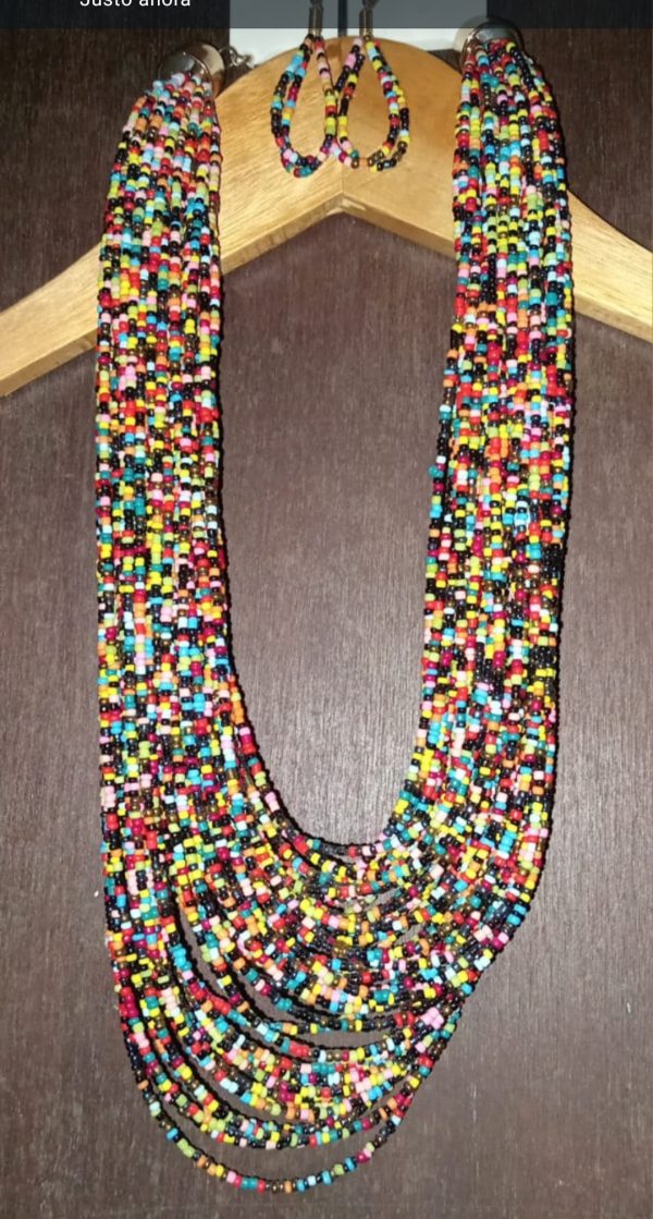 Collar y Aretes - Imagen 3