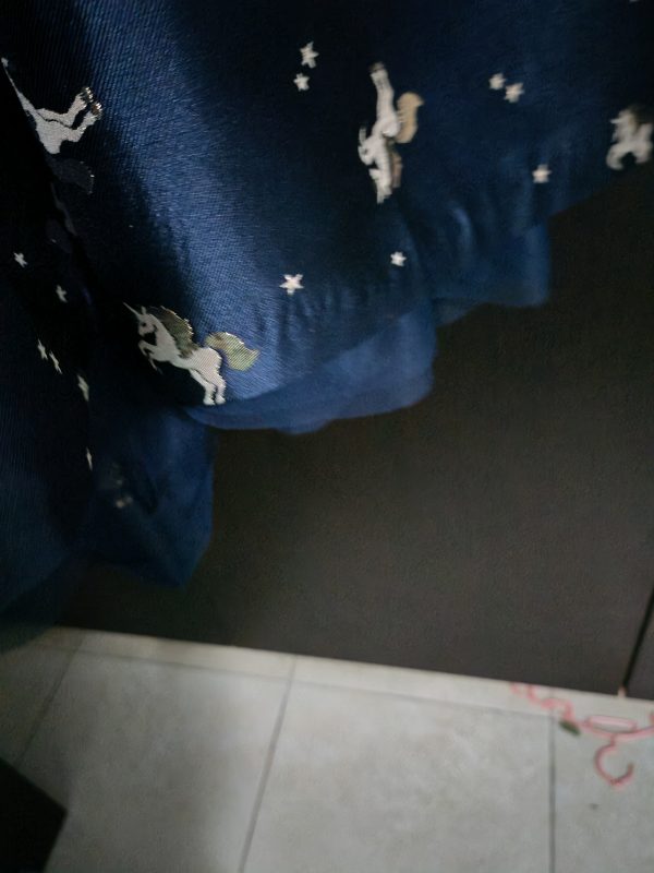 Vestido azul con unicornios - Imagen 4