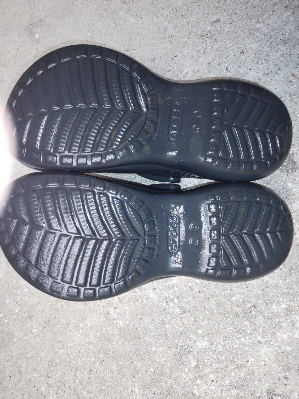 Crocs negra altas - Imagen 2