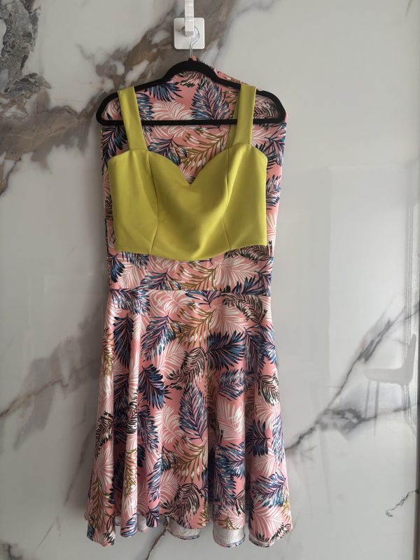 Set semi-formal para bodas de verano
