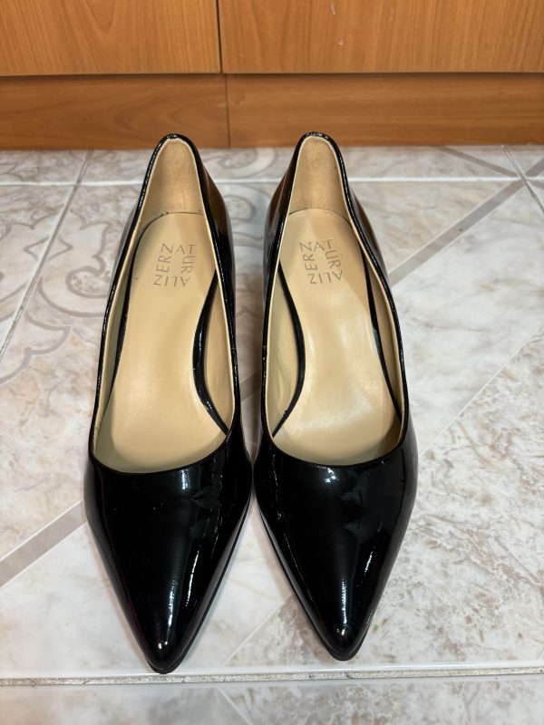 Tacones negros-Naturalizer - Imagen 2