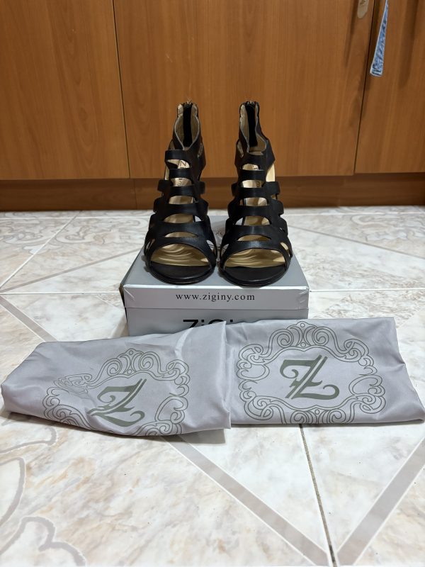 Tacones negros -ZiGiny - Imagen 2