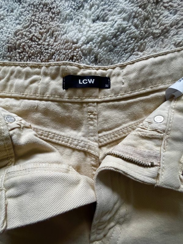 Short high waisted Caqui LCW - Imagen 2