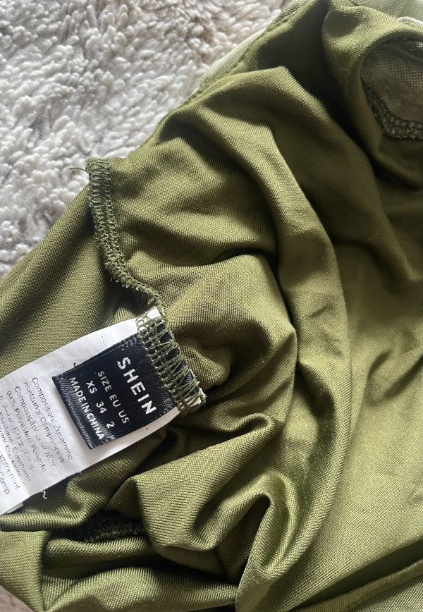 Blusa top verde Shein - Imagen 4