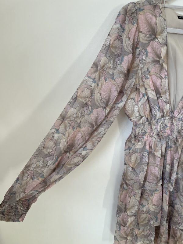 Vestido corto floral - Imagen 5