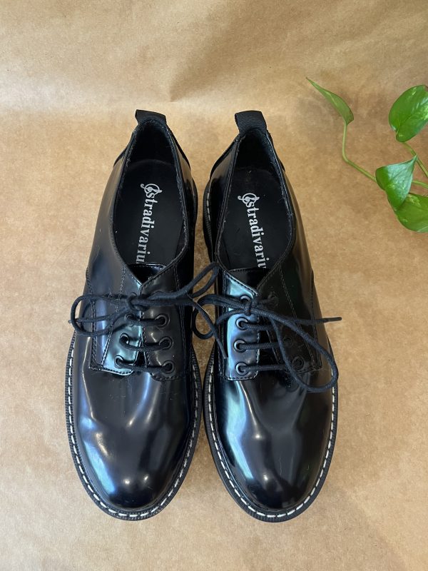 Zapatos negros Stradivarius - Imagen 6