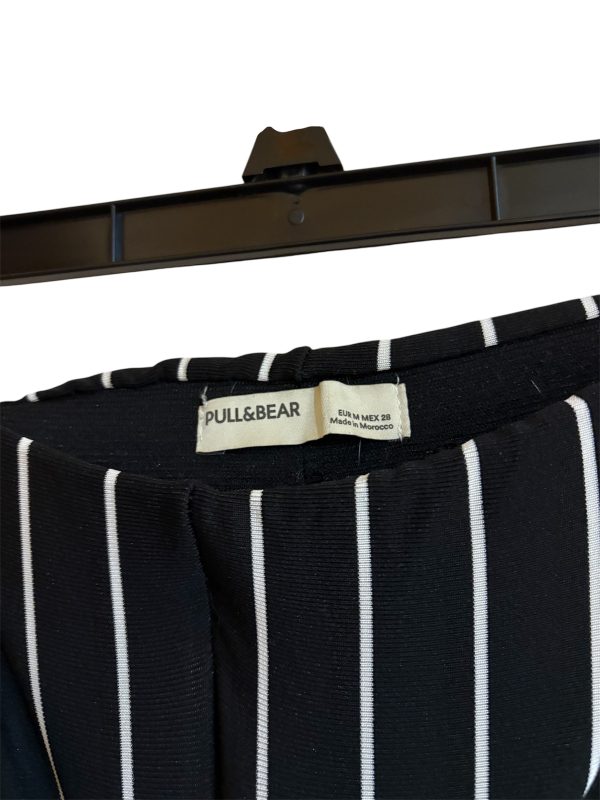 Pantalon negro de rayas blancas - Imagen 3