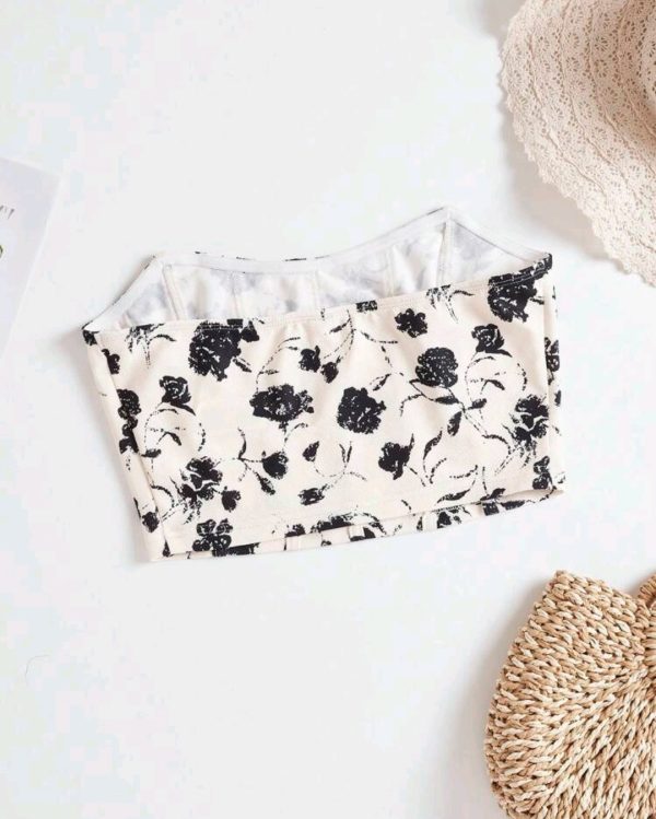 Crop top de flores negras - Imagen 3