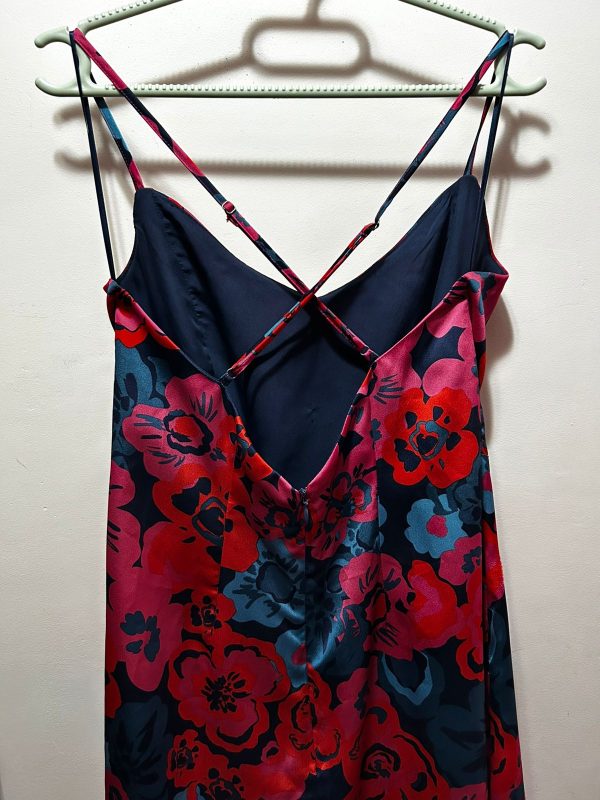 Vestido Elegante Floreado - Imagen 3