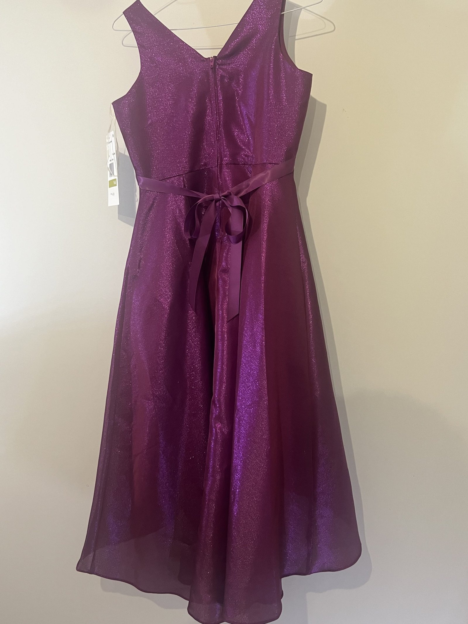 Vestido Morado de Niña - Imagen 3