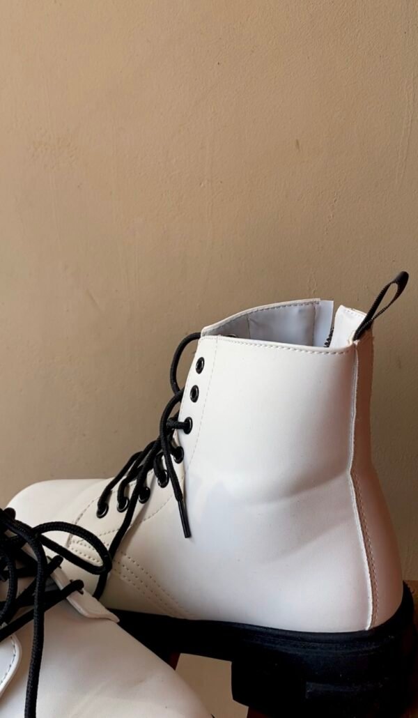 Botines o Botas de Mujer - Imagen 2
