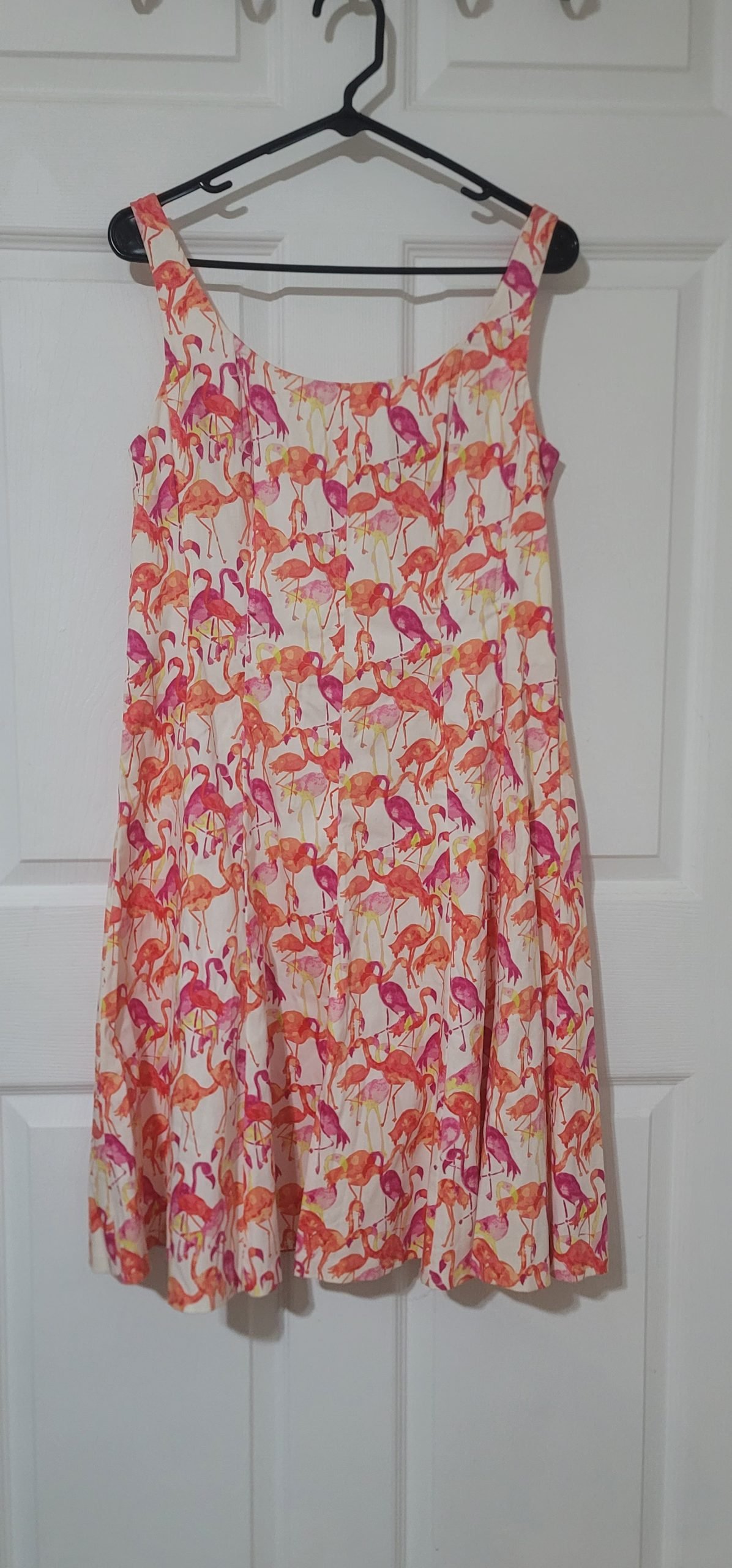 HERMOSO VESTIDO DE FLAMINGOS