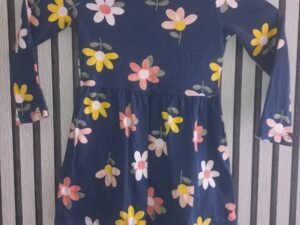 Vestido floral niña