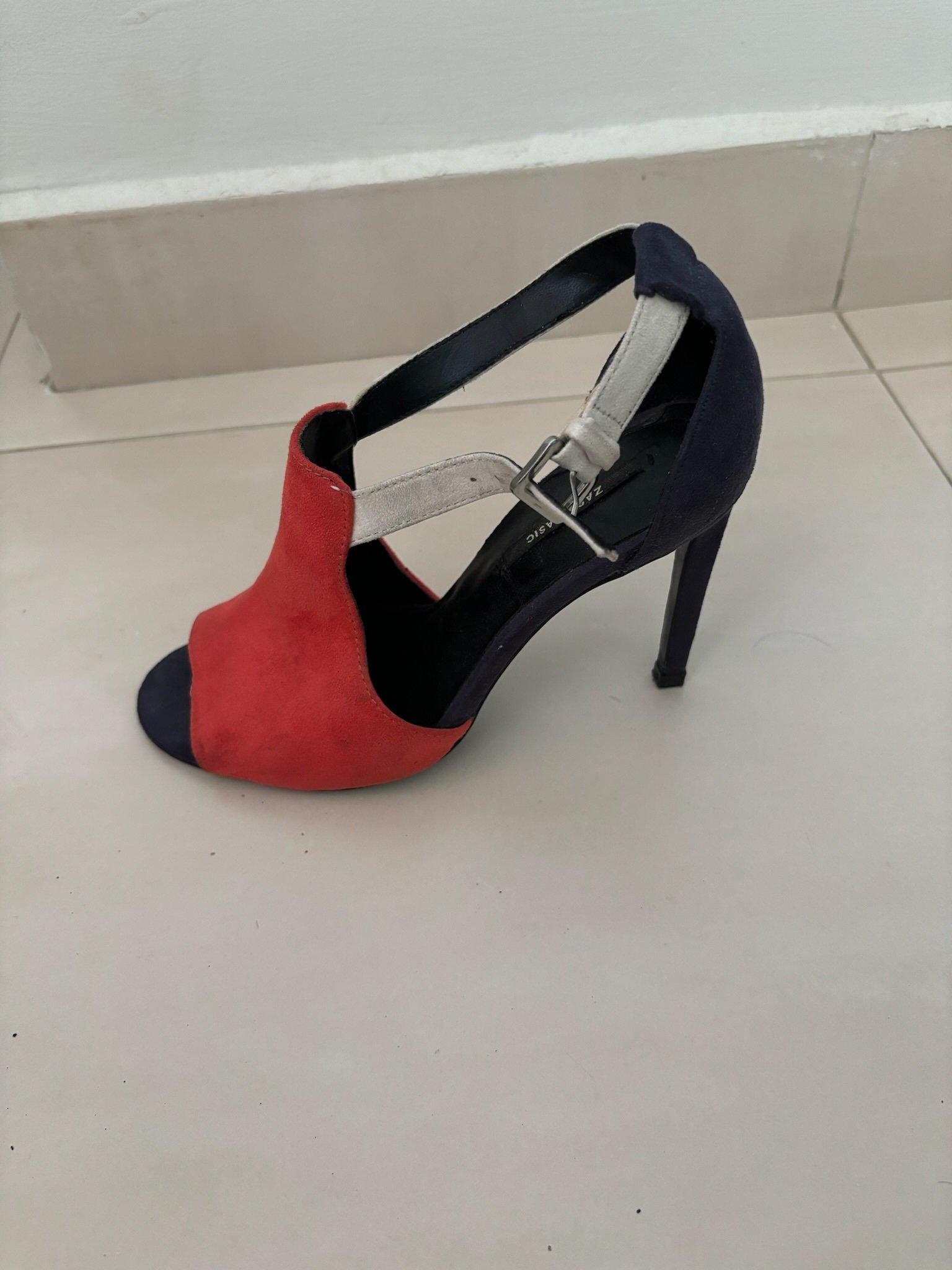Zapatos de tacón Zara