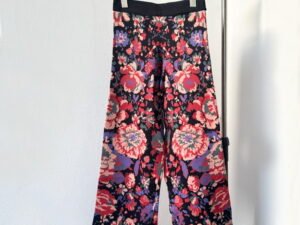 Pantalón Zara