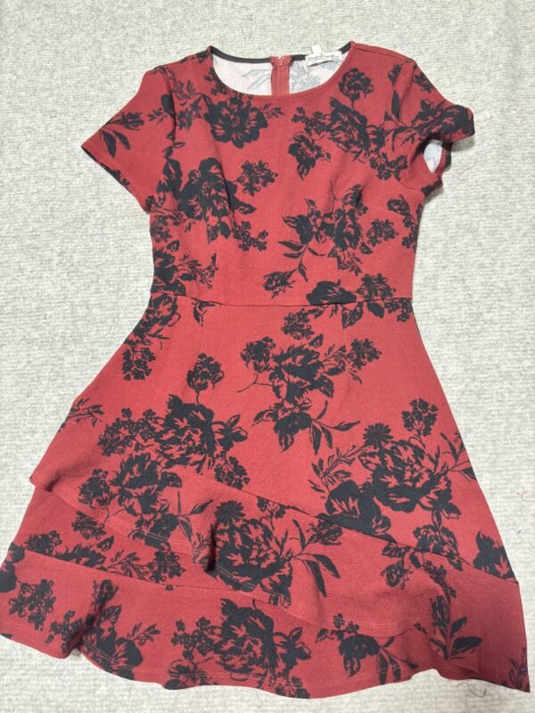 Vestido corto estampado rojo