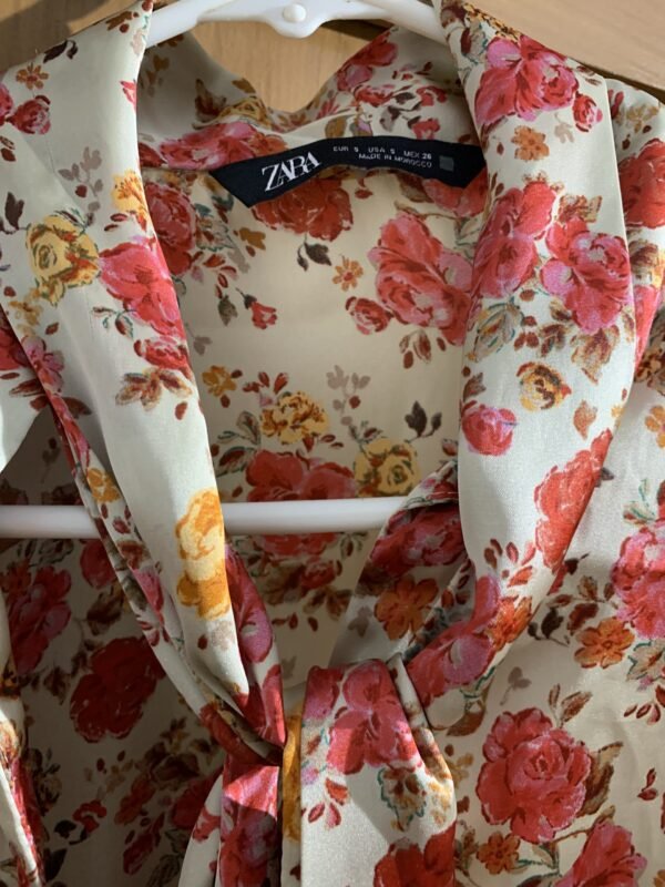 Camisa de Flores Zara - Imagen 4