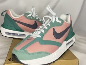 Nike Dawn