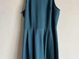 Vestido verde marca Mossimo