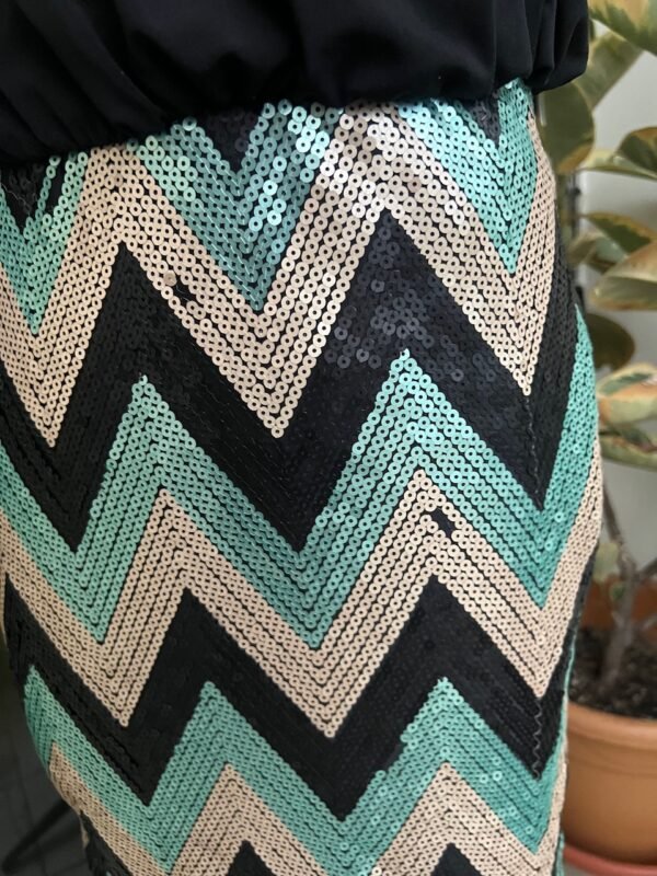 Mini vestido de lentejuelas - Imagen 3