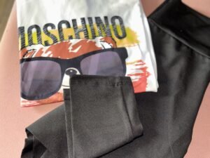 Conjunto Sport Moschino