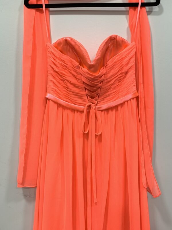 Vestido formal color mandarina - Imagen 3