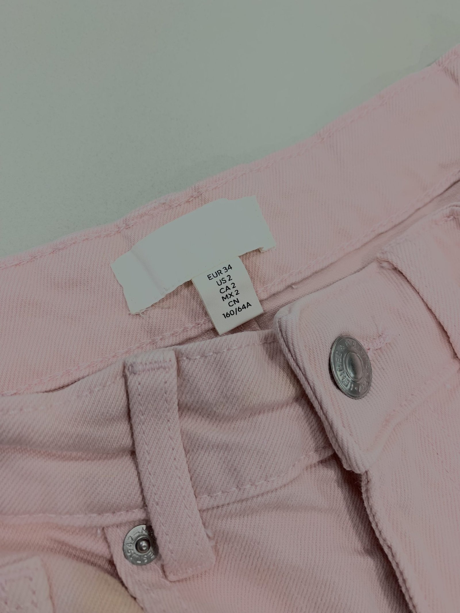 Jean rosado tiro alto talla 2 - Imagen 2