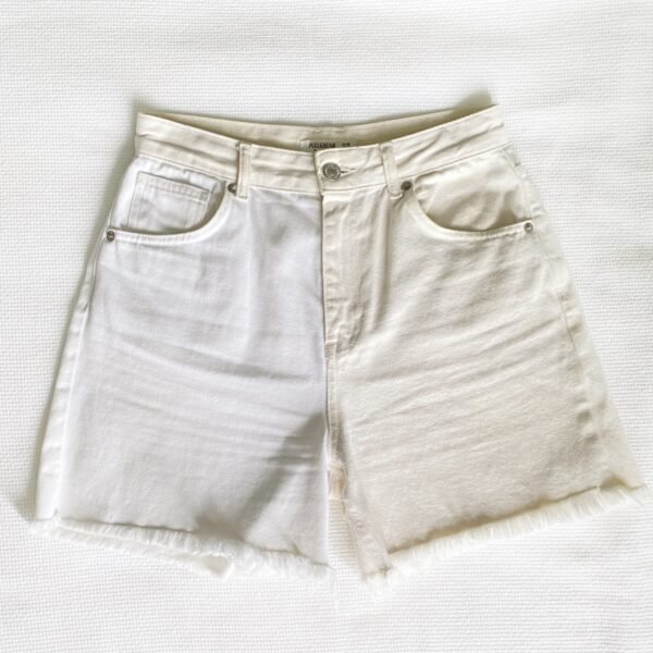 Beige denim shorts de Pull & Bear