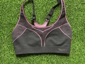 Sport bra ajustable.