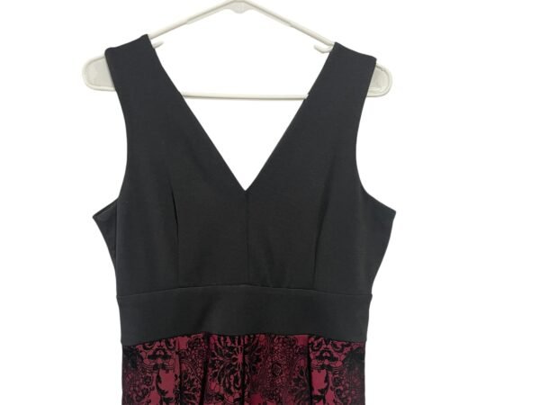 Vestido coctel negro y vino - Imagen 3