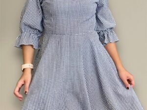 Vestido con estampado gingham talla L corre chico M/S