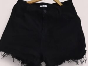 Pantalón Corto Negro