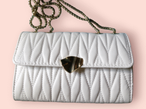 Cartera blanca