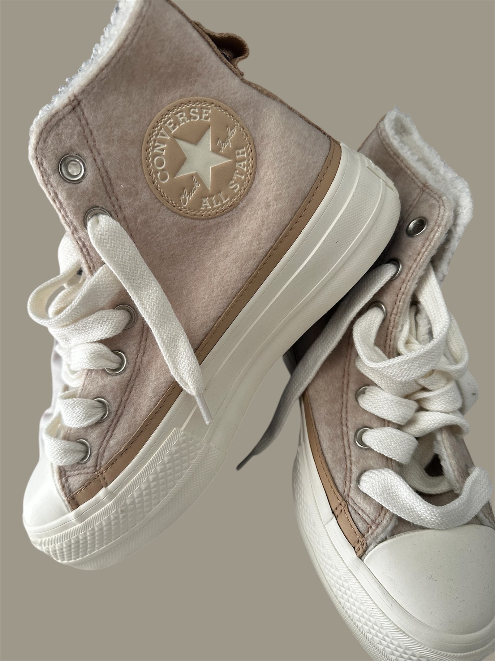 Converse altas