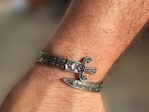 Pulsera masculina de acero inoxidable