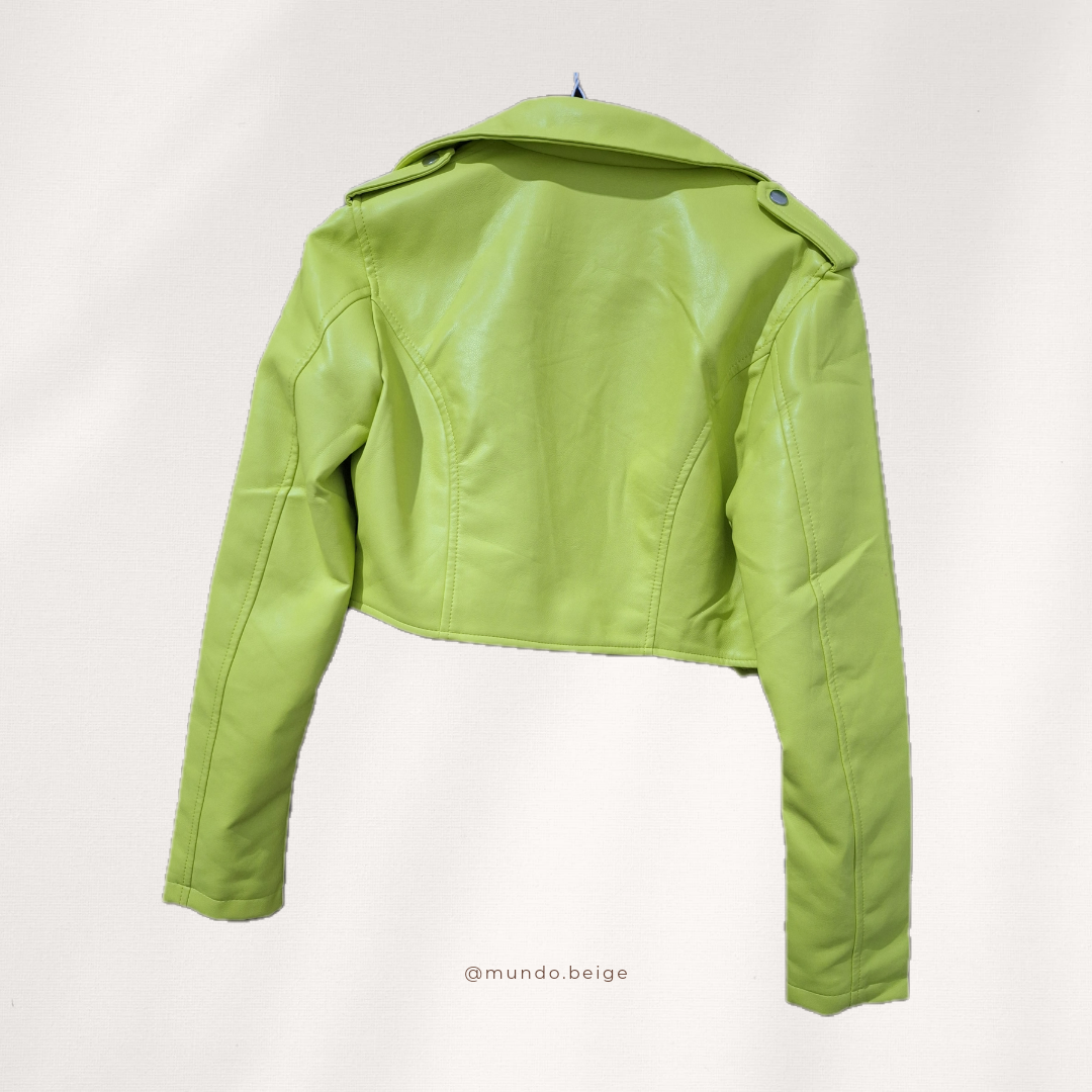 Chaqueta de piel sintética talla S - Imagen 2