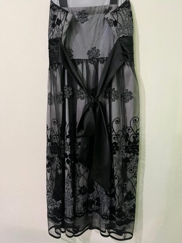 Vestido gris con brillo - Talla 6 - Imagen 3