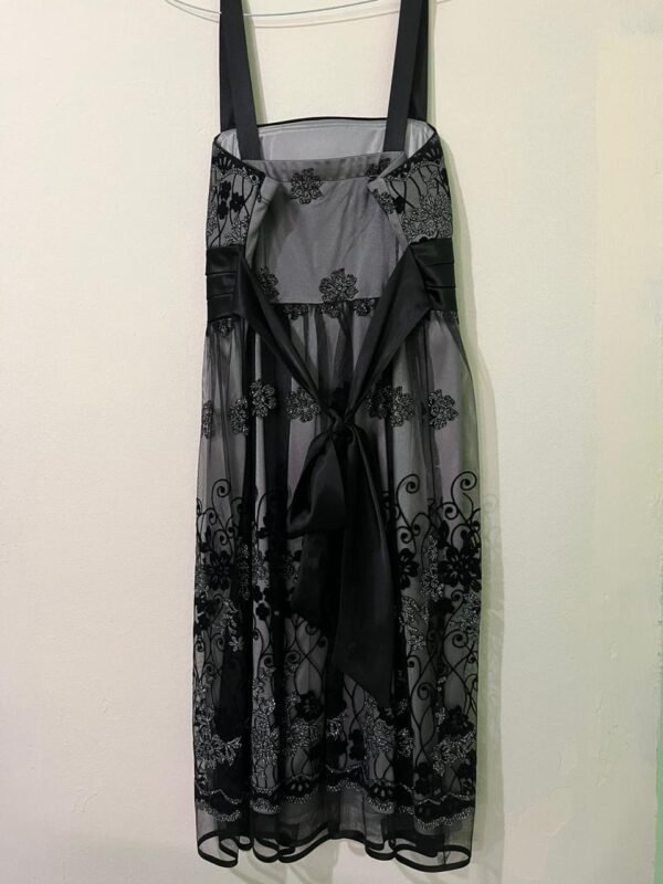 Vestido gris con brillo - Talla 6 - Imagen 2