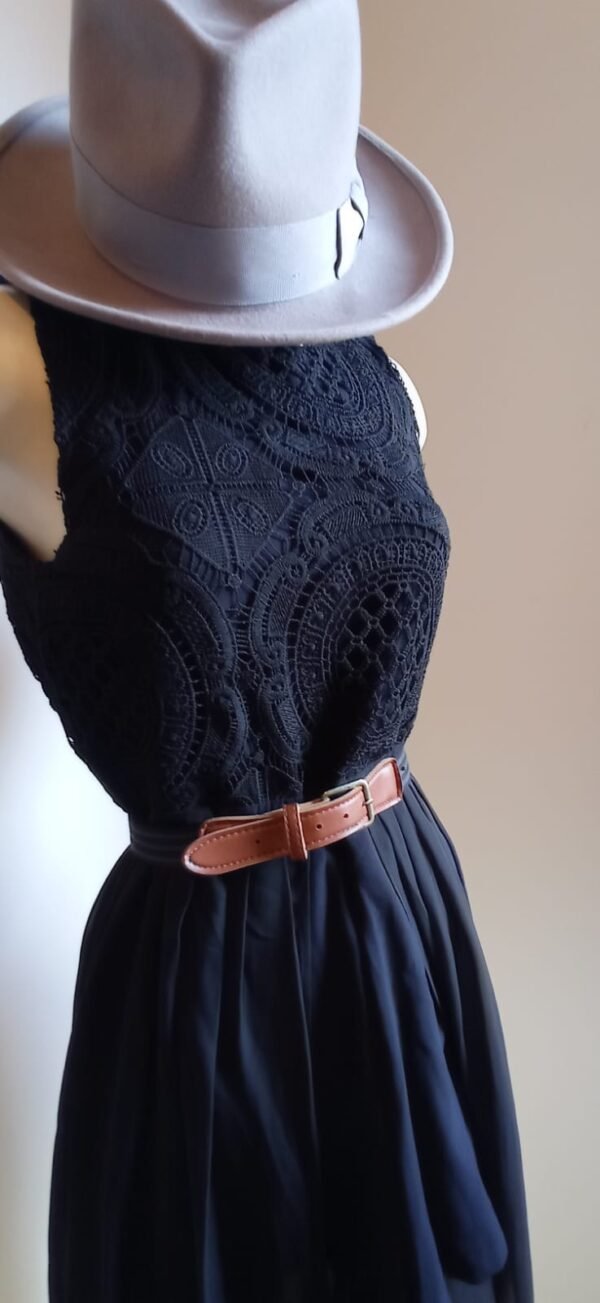 Jumpsuit negro ¡nuevo! - Imagen 2