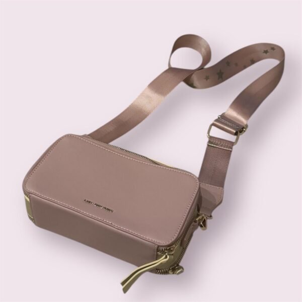 Cartera rosa crossbody