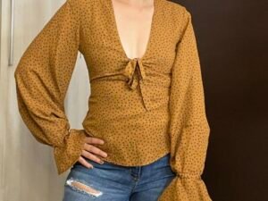 Top manga larga nuevo con etiquetas talla small