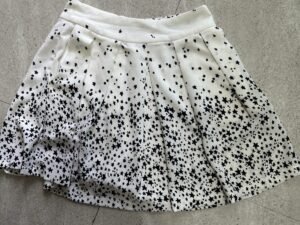 Falda con diseño de estrellas
