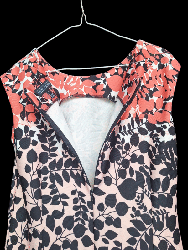 Vestido corto de trabajo - Imagen 2