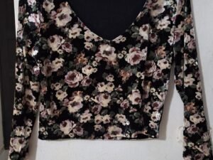 Crop Top Manga Larga Forever 21