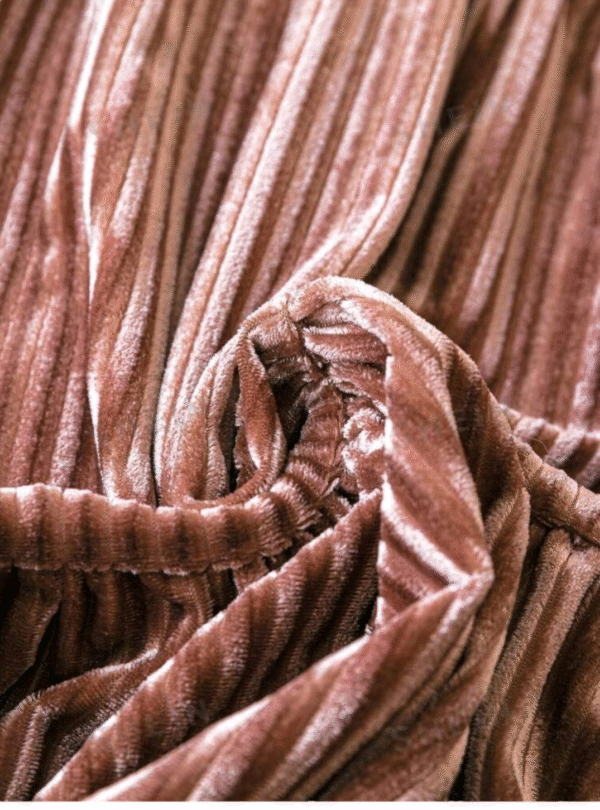 Vestido Clásico Rosa manga larga - Imagen 4