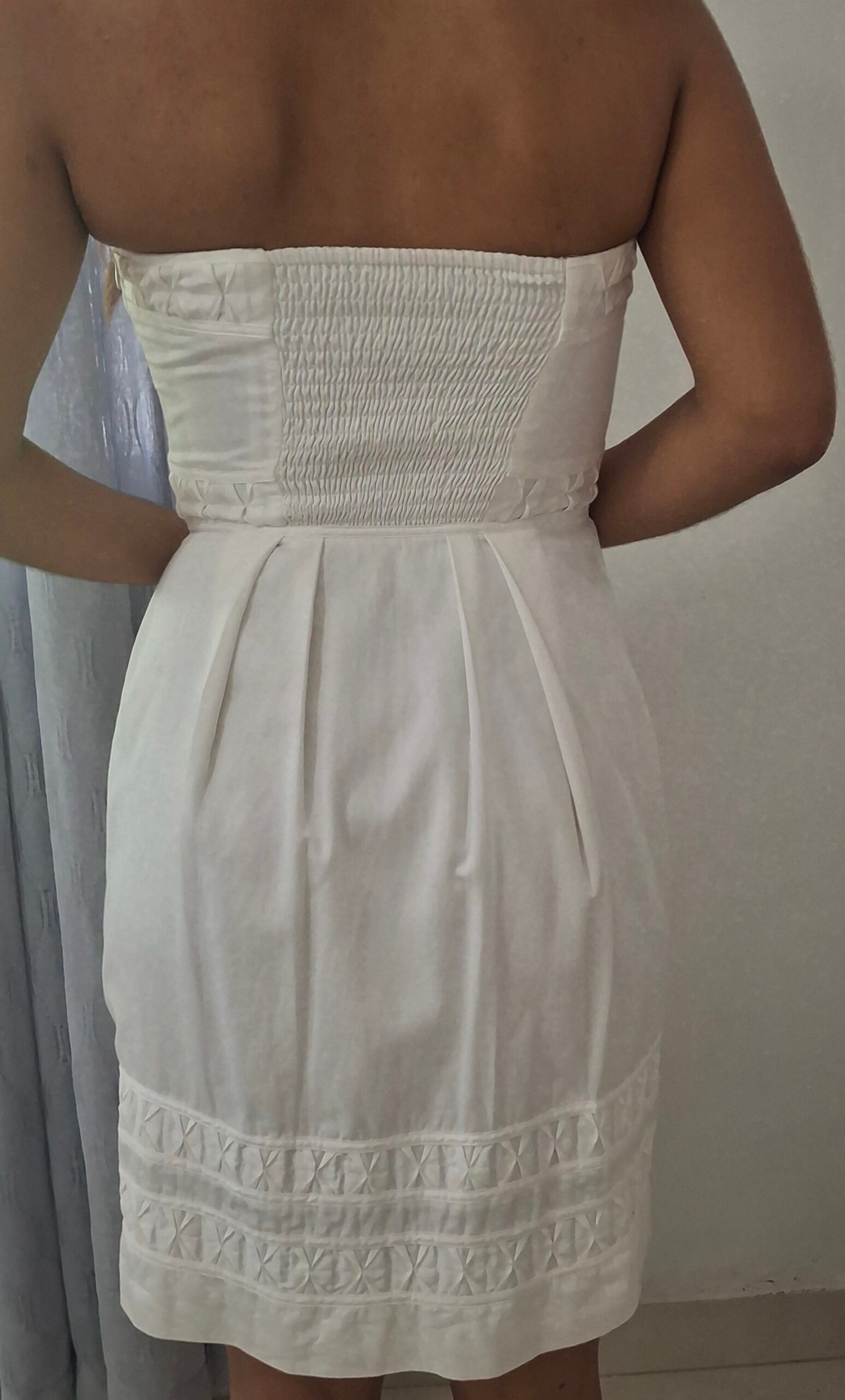 Vestido corto straple - Imagen 3