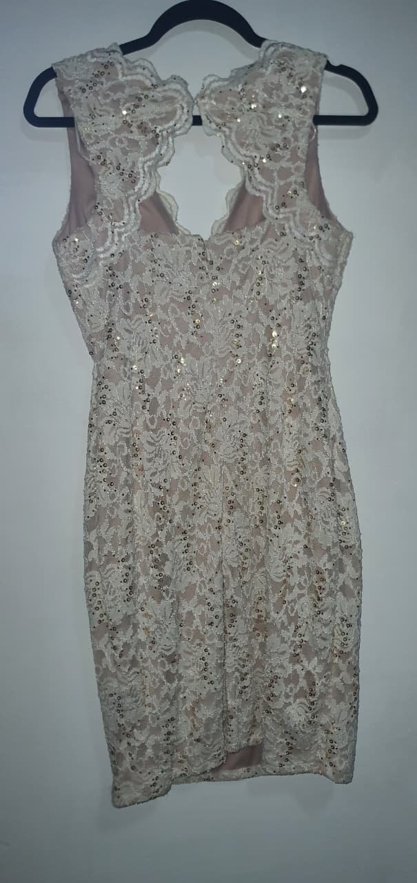 Vestido de Fiesta Corto con encaje y destello brillante Talla 9 - Imagen 2