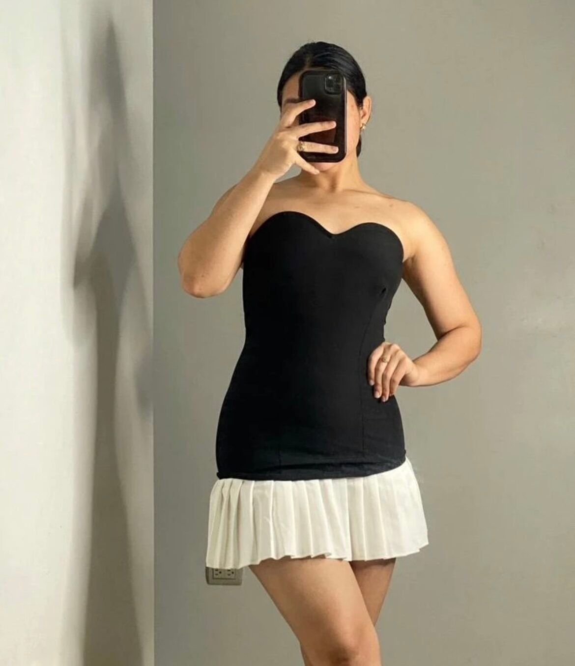Vestido elegante con pliegues
